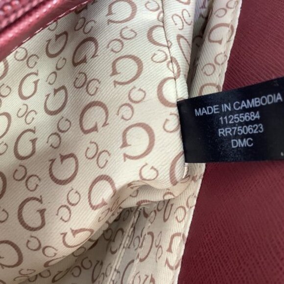 *NEW* Guess Handbag Tote, Style-Roman, Wine-Multi - Picture 2 of 9